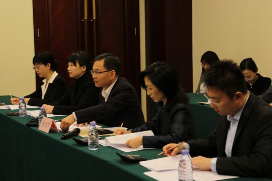 11月20日，2023年國家醫(yī)保藥品目錄談判現(xiàn)場。新華社記者 彭韻佳 攝